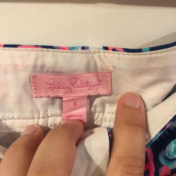 Lilly Pulitzer skort - Picture 3 of 4